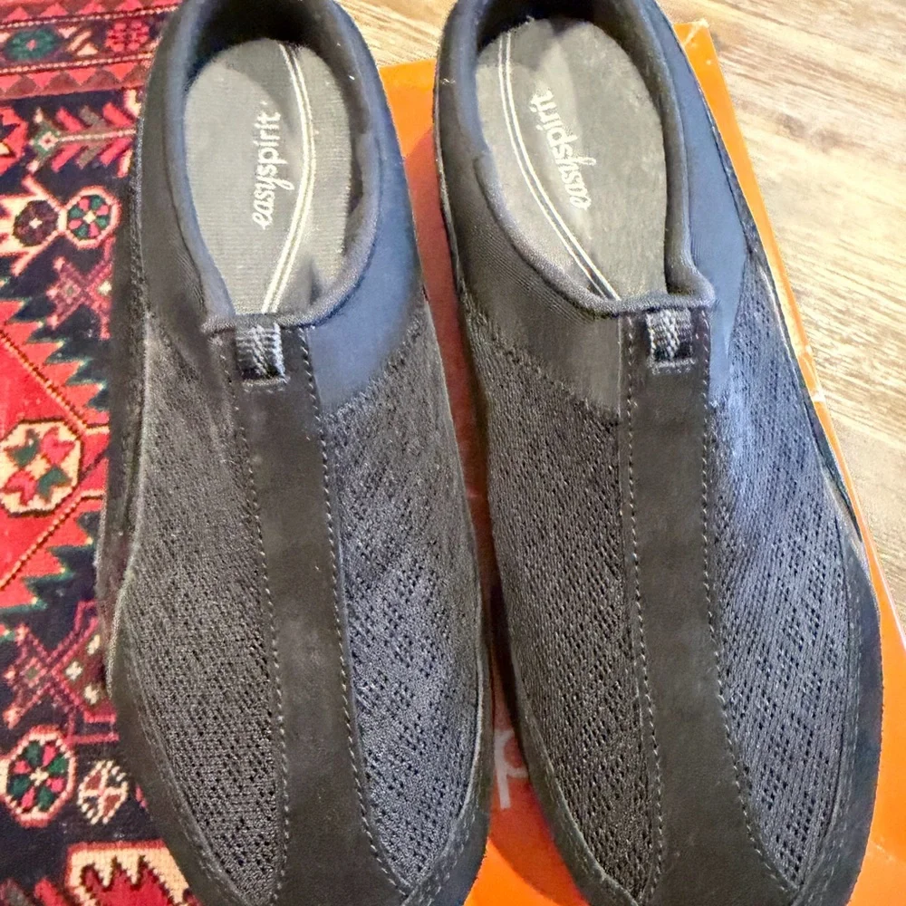 Easy Spirit Black Knit Slip-On Loafers for Women - Picture 1 of 5